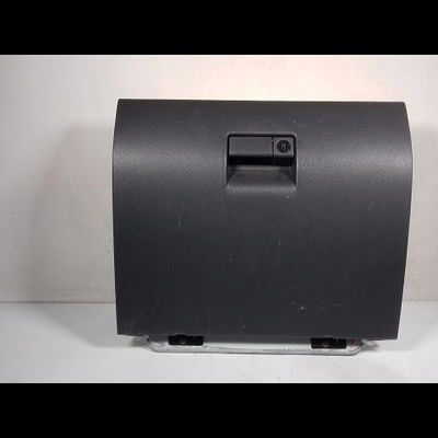 Porte boite a gants Isuzu D-MAX I (TFR, TFS) 3.0 ditd 4x4 (tfs85_) (2007-2012) 4 portes