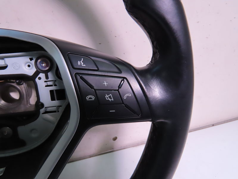 Volant de direction Mercedes-benz CLASSE A (W176) A 200 cdi (176.001) (2012-2014)