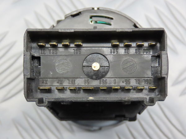 Commande eclairage Audi A4 B7 Avant (8ED) 2.0 tdi 16v (2004-2008)