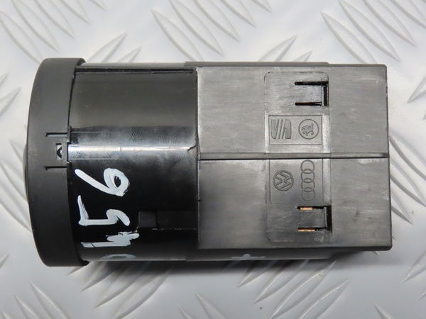 Commande eclairage Audi A4 B7 Avant (8ED) 2.0 tdi 16v (2004-2008)