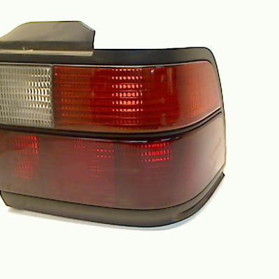 Feu arrière droit Rover 400 II (XW) 418 td (1991-1995)