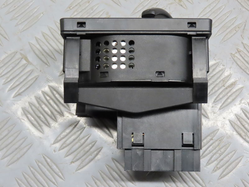 Interrupteur commande de phares FORD FOCUS