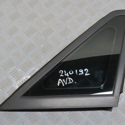 Glace deflecteur porte av d FORD FOCUS