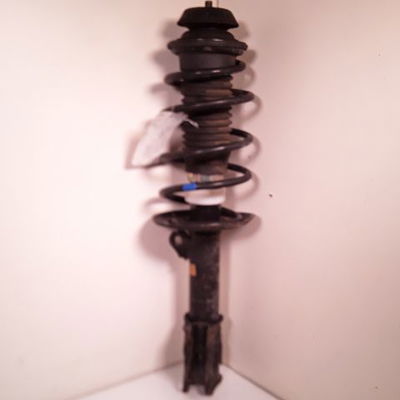 Amortisseur avant gauche Toyota YARIS (_P9_) 1.3 vvt-i (scp90_) (2005-2010)