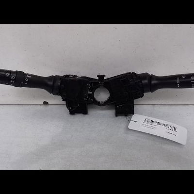 Bloc commodos Toyota YARIS (_P9_) 1.4 d-4d (nlp90_) (2005-2012)