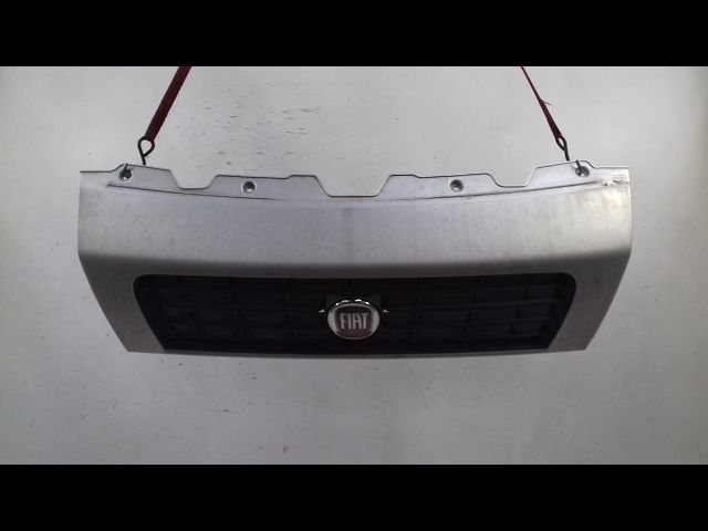 Calandre SAVIEM SG2