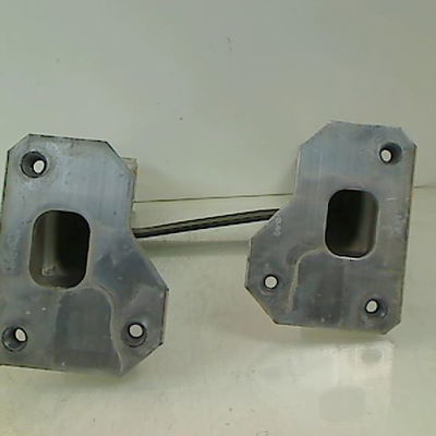 Traverse inférieure armature avant FIAT 500
