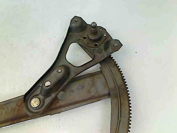 Mécanisme lève-glace avant gauche Opel CORSA A 3-5 portes (S83) 1.0 (f08, m08, f68, m68) (1982-1993)