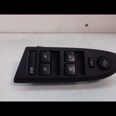 Commande lève-glace porte avant gauche Chevrolet VOLT Ev 150 (2011)