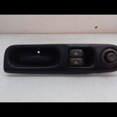 Commande lève-glace porte avant gauche Renault TWINGO I (C06_) 1.2 lpg (2003-2007)
