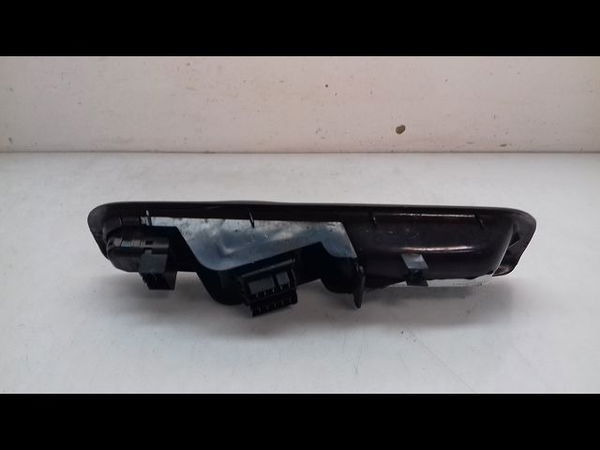 Commande lève-glace porte avant gauche Renault TWINGO I (C06_) 1.2 lpg (2003-2007)