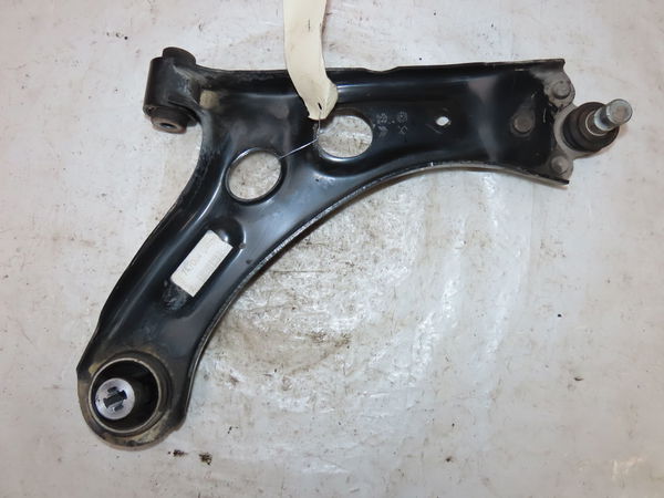 Triangle inf avd Peugeot 208 II (UB_, UP_, UW_, UJ_) 1.2 puretech 100 (2019) 5 portes