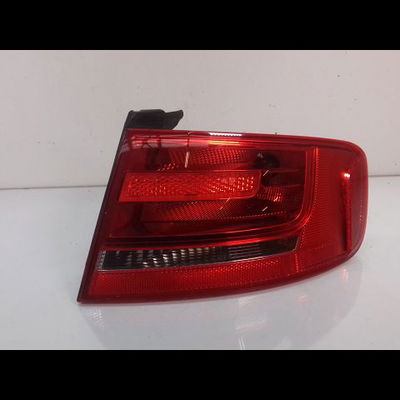 Feu arrière droit Audi A4 B8 (8K2) 2.0 tdi (2007-2015)