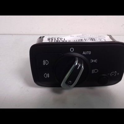 Interrupteur commande de phares Audi A3 (8V1, 8VK) 1.6 tdi (2013-2017)