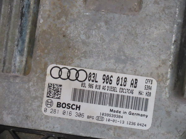 Calculateur moteur Audi A3 Sportback (8PA) 2.0 tdi 16v (2004-2013) 5 portes
