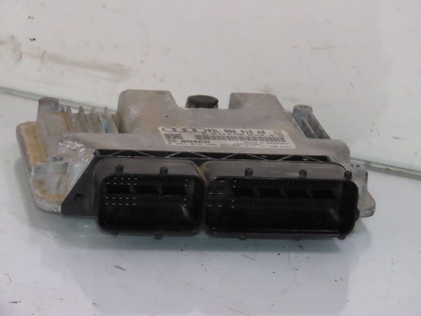 Calculateur moteur Audi A3 Sportback (8PA) 2.0 tdi 16v (2004-2013) 5 portes