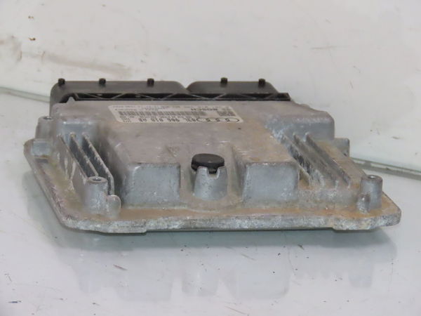 Calculateur moteur Audi A3 Sportback (8PA) 2.0 tdi 16v (2004-2013) 5 portes