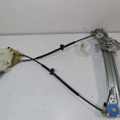 Mecanismemoteur leve-glace arg Renault MEGANE III Grandtour (KZ0-1) 1.5 dci (kz09, kz0d, kz1g, kz29, kz14, kz1w, kz10, kz1f,... (2009) 5 portes