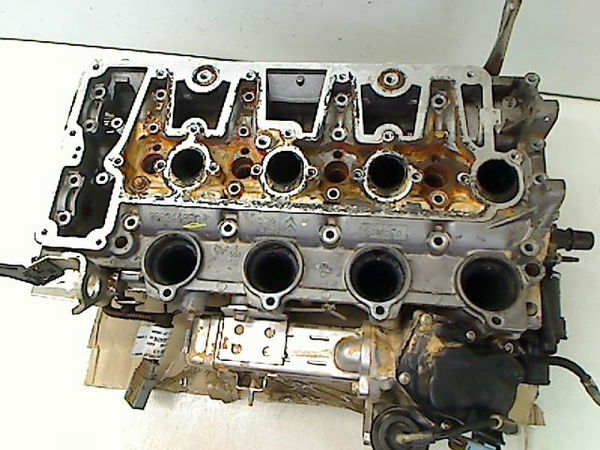 Culasse diesel Ford C-MAX II (DXA-CB7, DXA-CEU) 2.0 tdci (2010-2019)