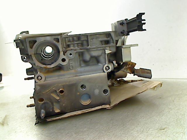 Culasse diesel Ford C-MAX II (DXA-CB7, DXA-CEU) 2.0 tdci (2010-2019)