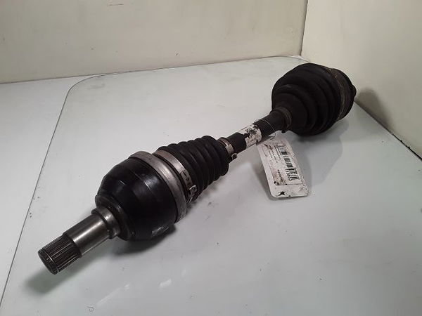 Transmission avant gauche Mercedes-benz CLASSE GLA (X156) Gla 200 cdi - d (156.908) (2013)