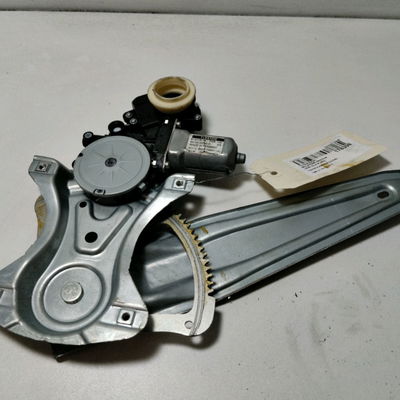 Mecanismemoteur leve-glace arg Toyota AVENSIS A trois volumes (_T27_) 2.0 d-4d (adt270_) (2011-2018)