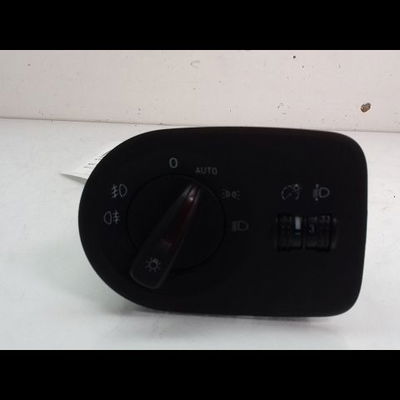 Interrupteur commande de phares Seat IBIZA IV (6J5, 6P1) 1.2 tsi (2010-2012) 5 portes