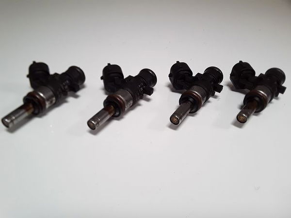 Ensemble injecteurs Volkswagen GOLF VII (5G1, BQ1, BE1, BE2) 2.0 gti (2013-2020)