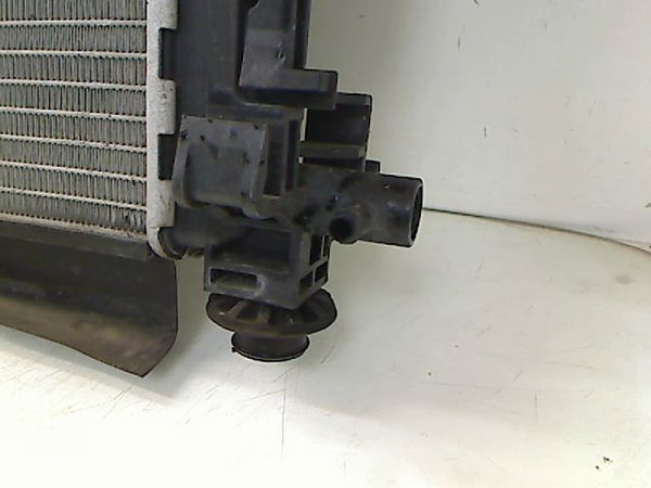 Radiateur Peugeot 307 (3A-C) 1.6 hdi 110 (2004-2009) 5 portes