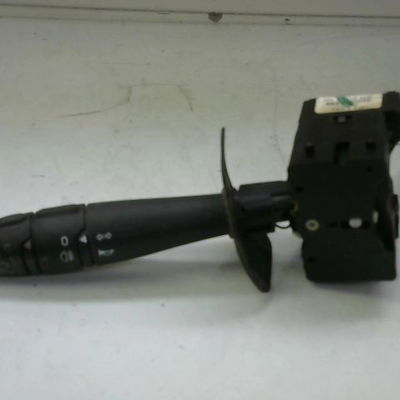 Commande clignotant Dacia LOGAN (LS_) 1.4 (lsoa, lsoc, lsoe, lsog) (2004)