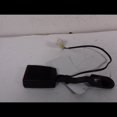 Ancrage ceinture avant droit Citroën DS3 Décapotable 1.6 thp 155 (2013-2015)