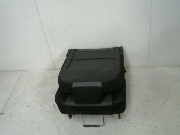 Siège arrière droit Peugeot 307 SW (3H) 1.6 hdi 110 (2003-2007)