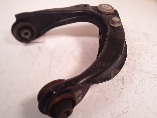 Triangle sup avg Mazda 6 Hatchback (GG) 2.0 (gges) (2002-2007)