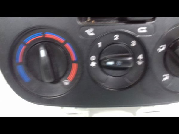 Commande de chauffage Peugeot BIPPER TEPEE 1.4 hdi (2008)