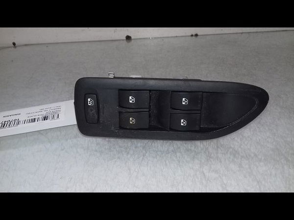 Commande lève-glace porte avant gauche Renault VEL SATIS (BJ0_) 3.0 dci (bj0s) (2006-2009)