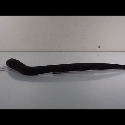 Bras essuie-glace arrière Toyota AURIS (_E15_) 1.4 d-4d (nde150_) (2007-2012) 3 portes