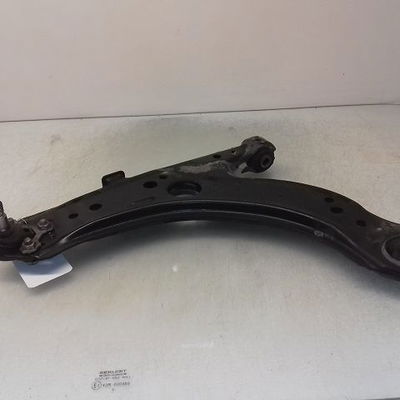 Triangle inf avg Audi A3 (8L1) 1.9 tdi (1996-2001)