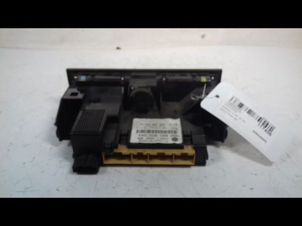 Commande de chauffage Audi A2 (8Z0) 1.4 tdi (2000-2005) 5 portes