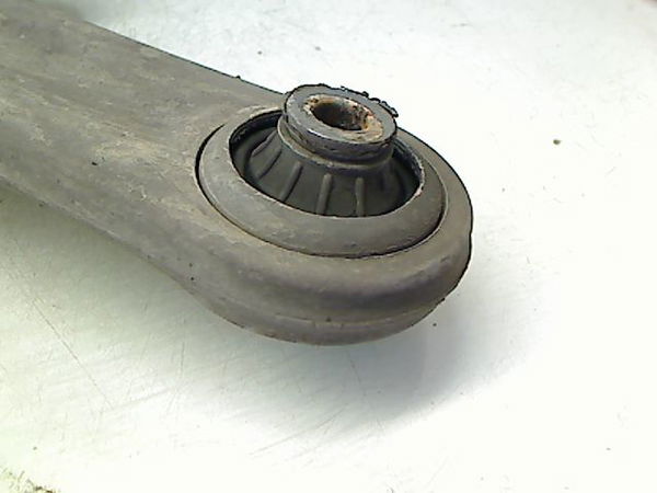 Triangle inf avd Renault CLIO III (BR0-1, CR0-1) 2.0 16v sport (cr0n, cr1p) (2006-2012)