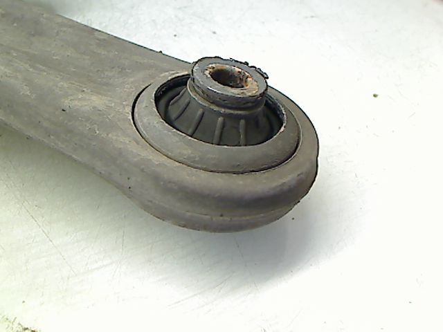 Triangle inf avd Renault CLIO III (BR0-1, CR0-1) 2.0 16v sport (cr0n, cr1p) (2006-2012)