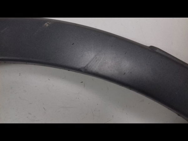 Enjoliveur aile ard Volkswagen POLO (9N_, 9A_) 1.4 16v (2001-2008)