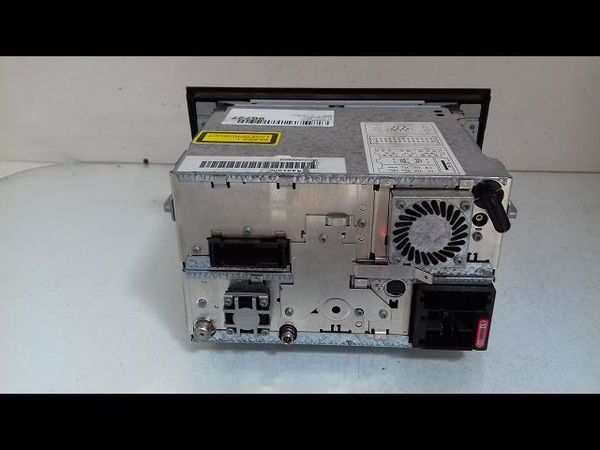 Autoradio Audi A4 B6 (8E2) 2.5 tdi quattro (2000-2004)
