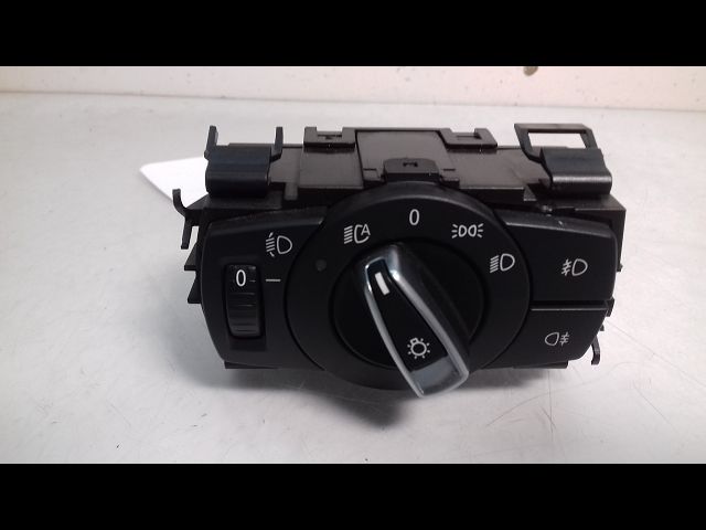 Interrupteur commande de phares Bmw X1 (E84) Xdrive 18 d (2009-2015)