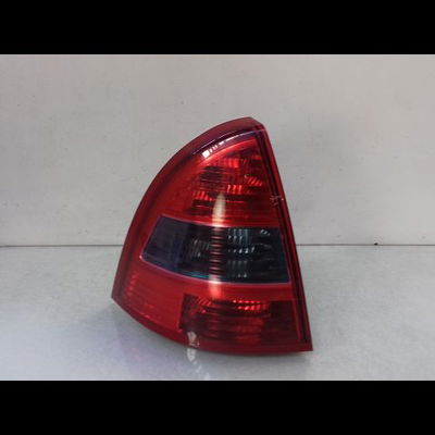 Feu arrière gauche Citroën C5 II (RC_) 1.6 hdi (rc8hzb) (2004-2008)