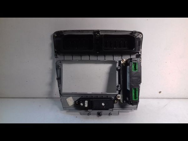 Commande de chauffage Honda CIVIC VII Hatchback (EU, EP, EV) 1.6 i (ep2, eu8, eu6) (2001-2005)