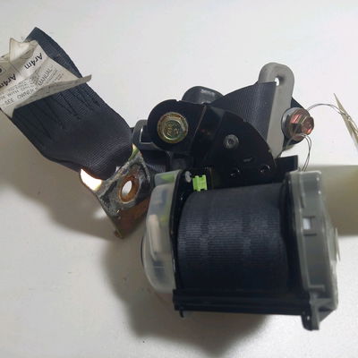 Ceinture arrière droite Subaru IMPREZA A trois volumes (GD) 2.0 wrx turbo awd (gda) (2002-2007)