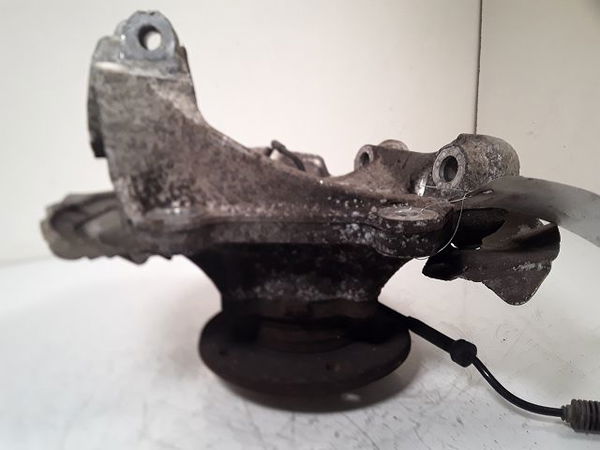 Fusee avg Bmw 1 (E87) 118 d (2004-2007)