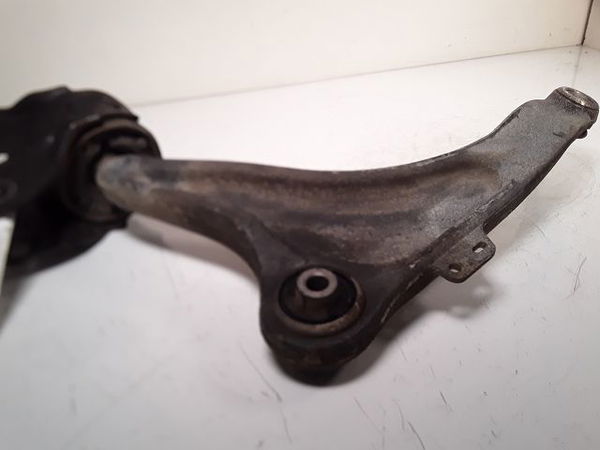 Triangle inf avd Volvo V60 I (155) 1.6 drive (2011-2015)