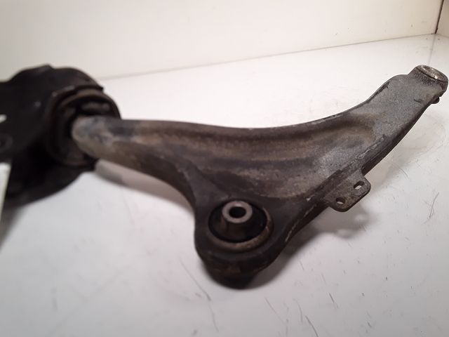 Triangle inf avd Volvo V60 I (155) 1.6 drive (2011-2015)