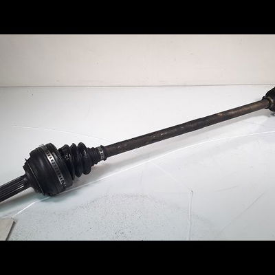 Transmission avant droite Opel CORSA A 3-5 portes (S83) 1.3 s (f08, m08, f68, m68) (1982-1989)